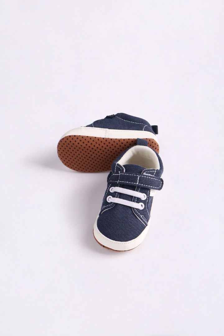 Contrast Sneakers