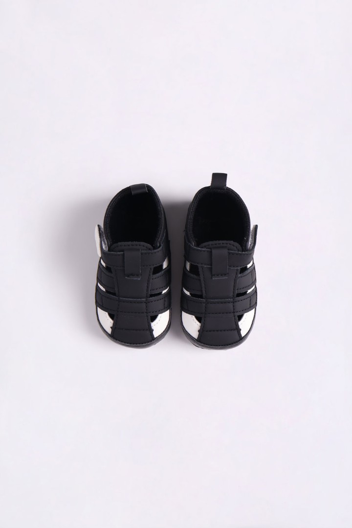 Contrast Sneaker