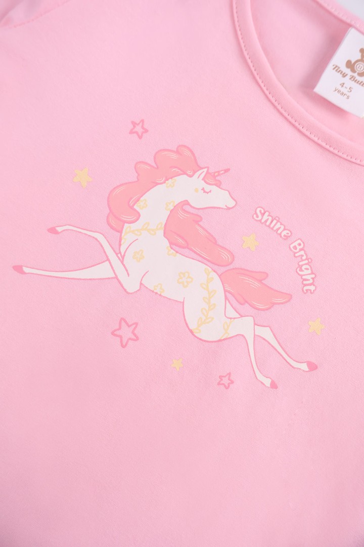 Long Slevee Graphic T-Shirt