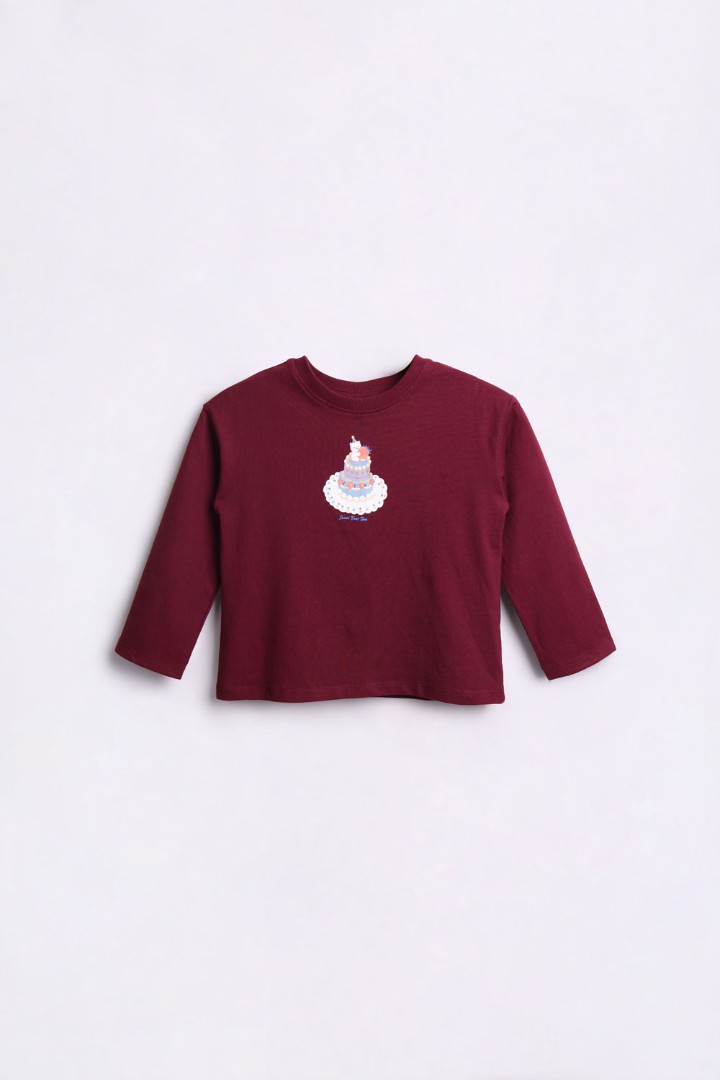 Long Slevee Graphic T-Shirt