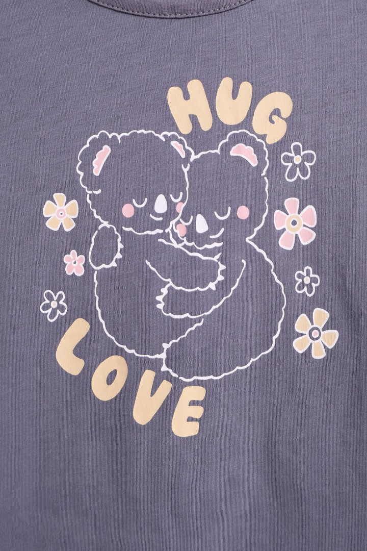Long Slevee Graphic T-Shirt