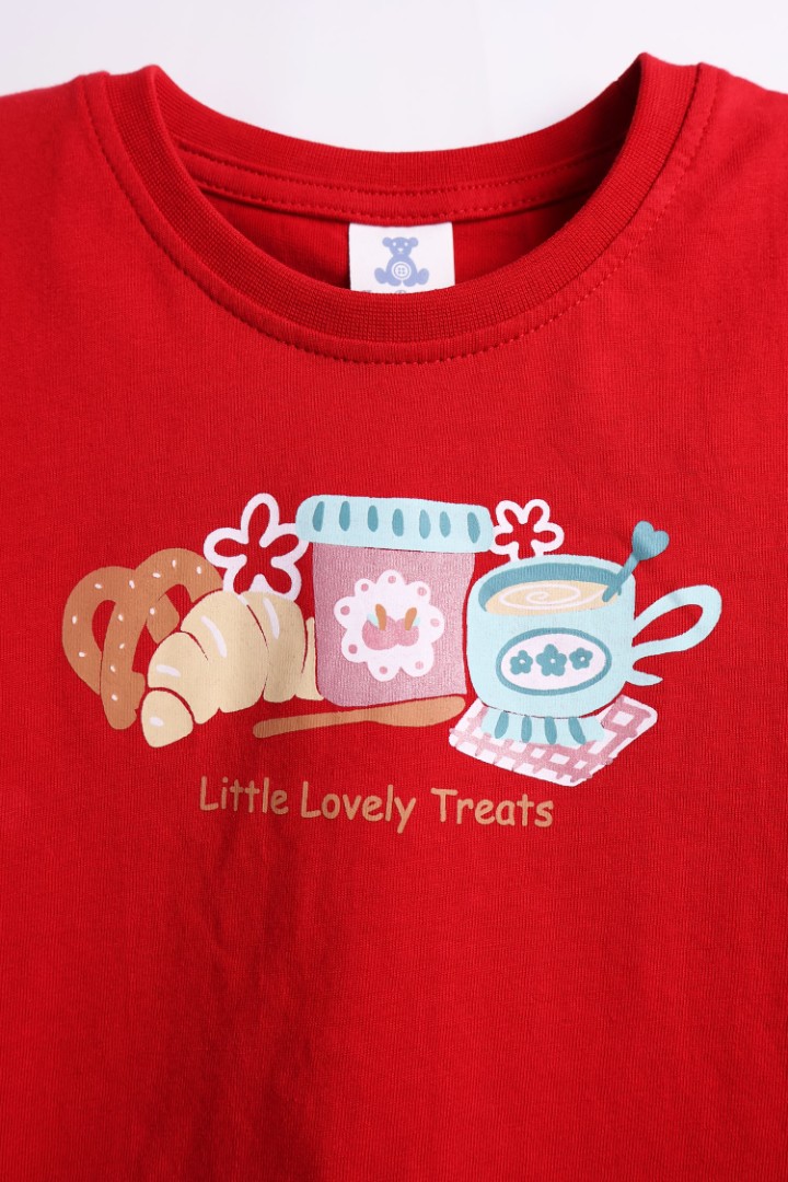 Long Slevee Graphic T-Shirt