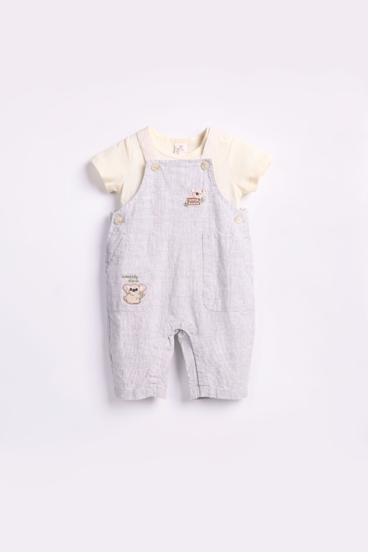 Dungaree with T-Shirt