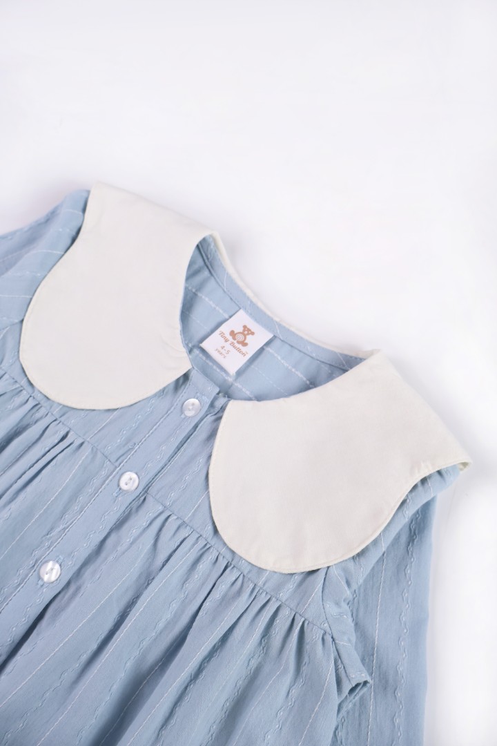 Blouse with Peter Pan Collar