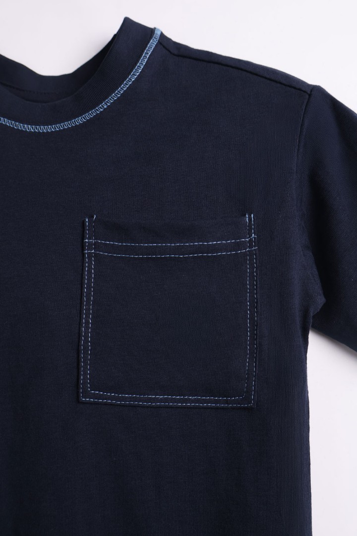 T-shirt with Patch Pockets