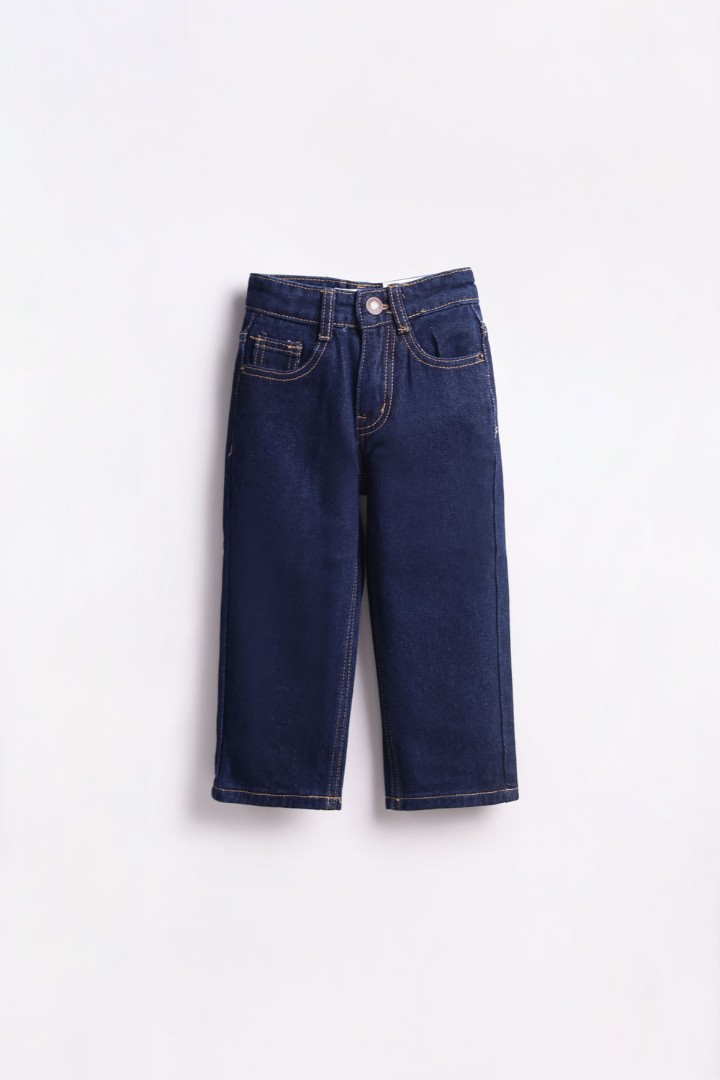 Straight Jeans