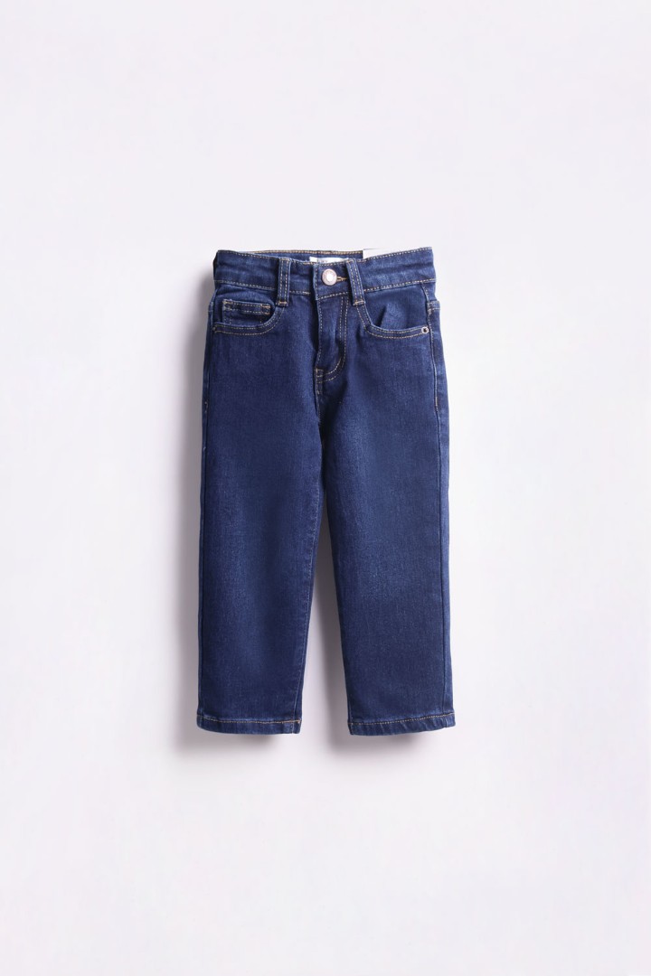 Straight Jeans