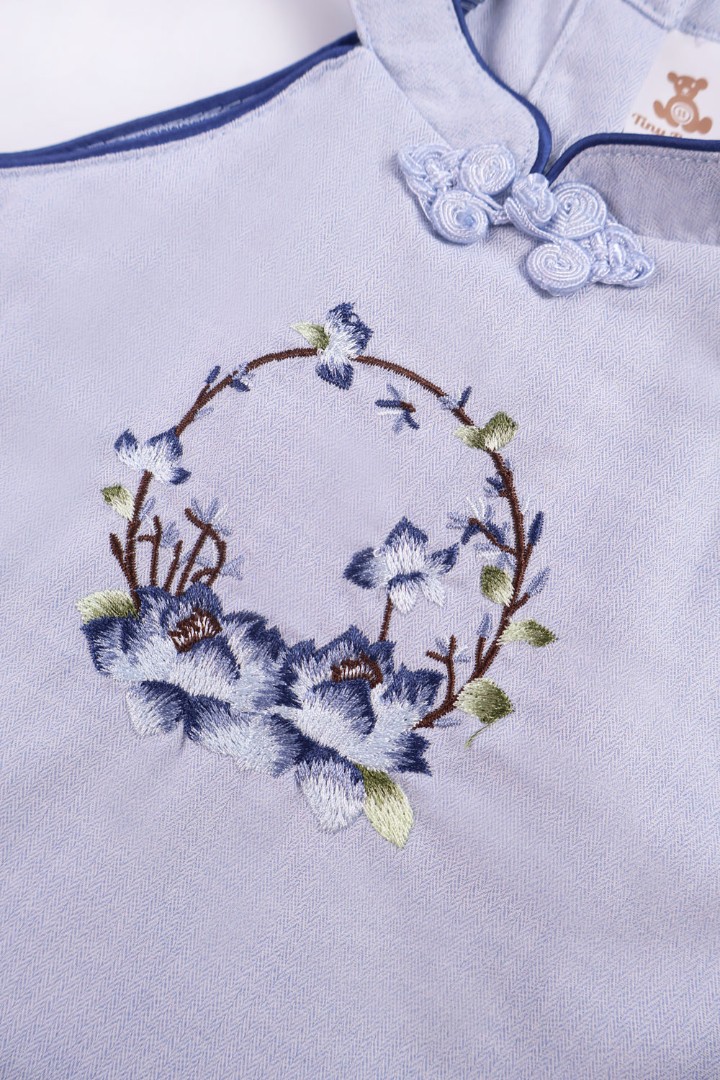 Qipao Dress with Embroidery