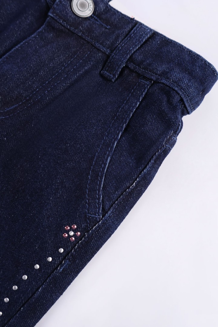Straight Jeans