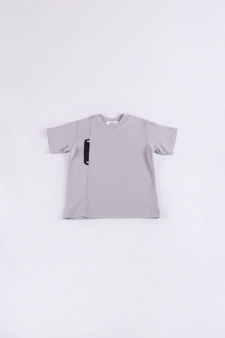 Zip Detailed T-Shirt