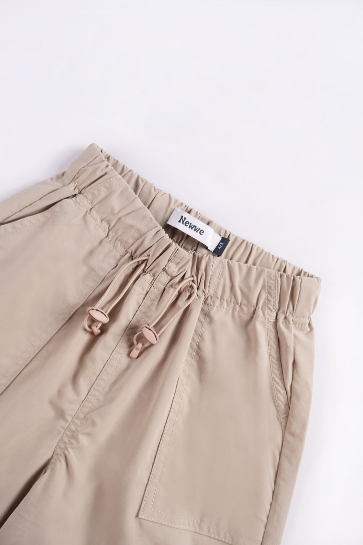 Loose Fit Cargo Pants